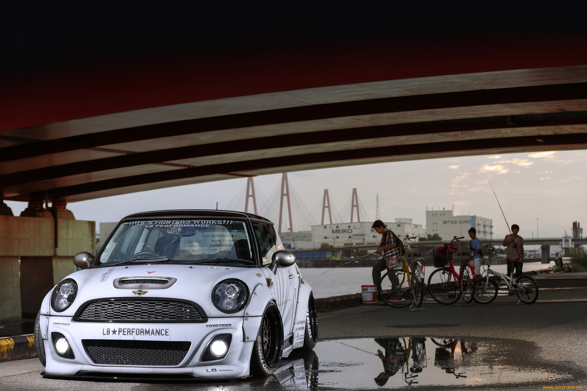 , mini